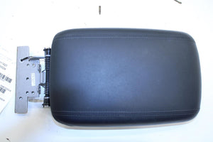 19-20 Hyundai Santa Fe Limited Center Console Armrest Lid Cover 84660-S2000-NNB