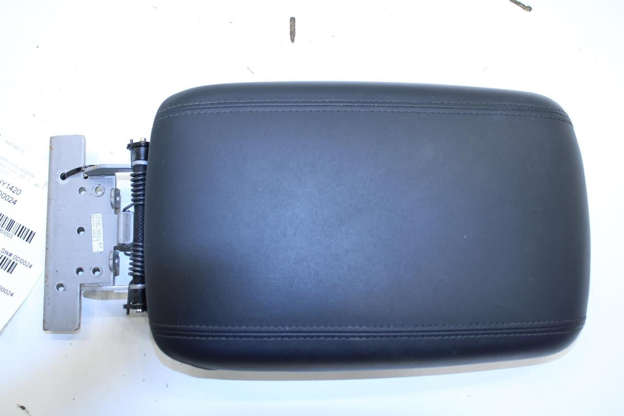 19-20 Hyundai Santa Fe Limited Center Console Armrest Lid Cover 84660-S2000-NNB - Alshned Auto Parts
