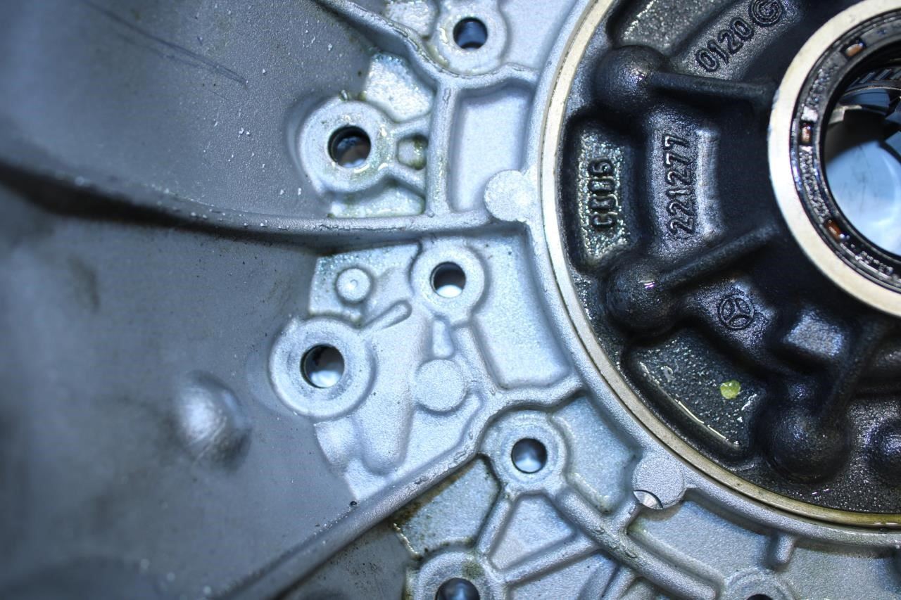 2015-17 Mercedes-Benz C300 2.0L Auto Transmission Torque Converter Bell Housing - Alshned Auto Parts