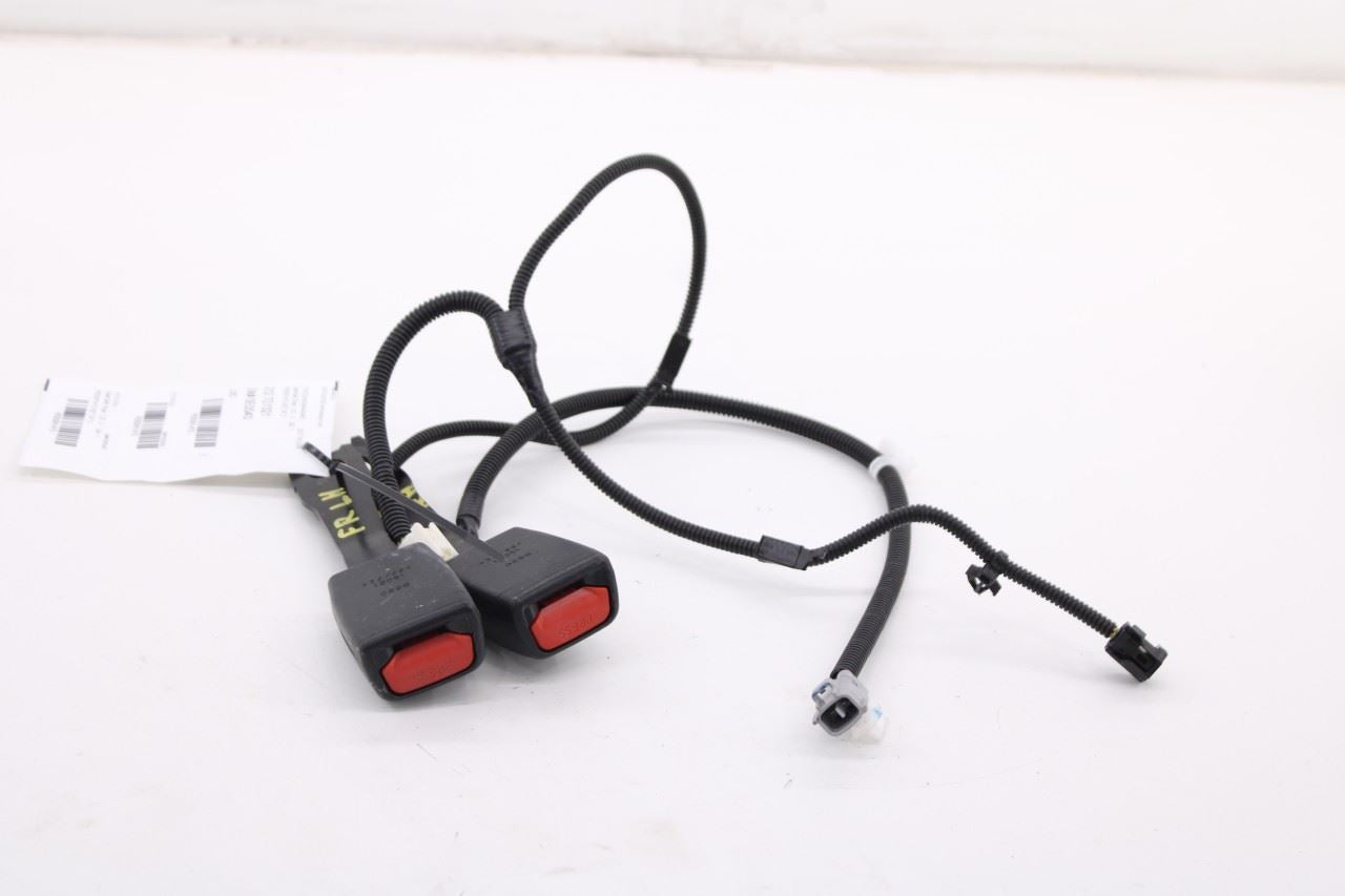 2015-23 Toyota Tacoma SR5 Double Cab Front Right Left Side Seat Belt Buckle Set11