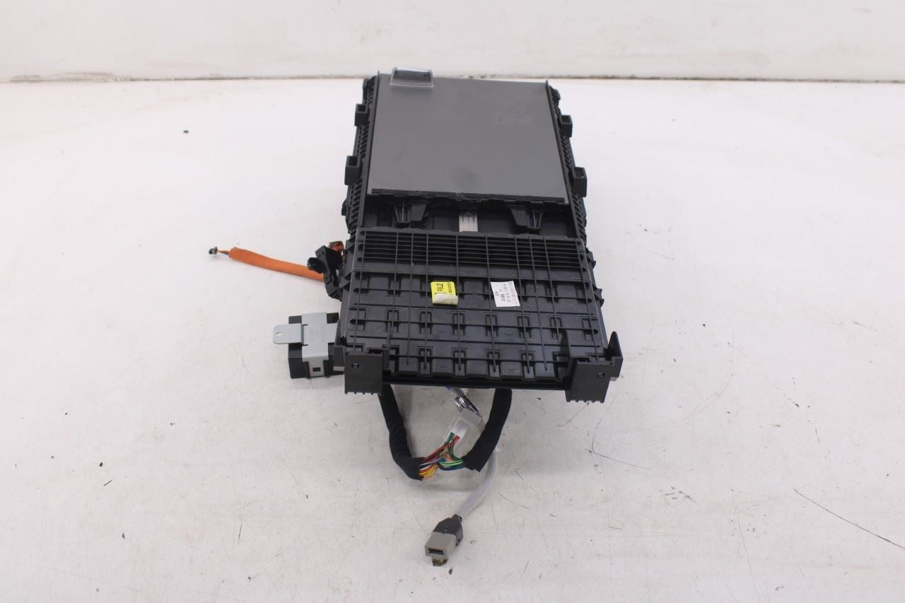 2020-2022 Hyundai Palisade Limited AWD Center Console Storage Tray 84632S8350XF6 - Alshned Auto Parts