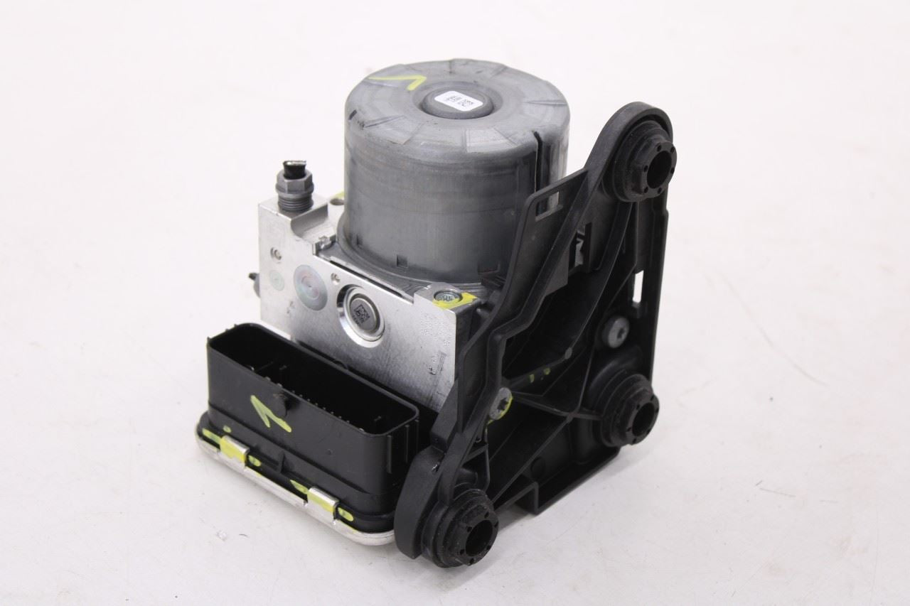 2019-2024 Volkswagen Jetta SE 1.5L ABS Anti Lock Brake Pump Control Module OEM4