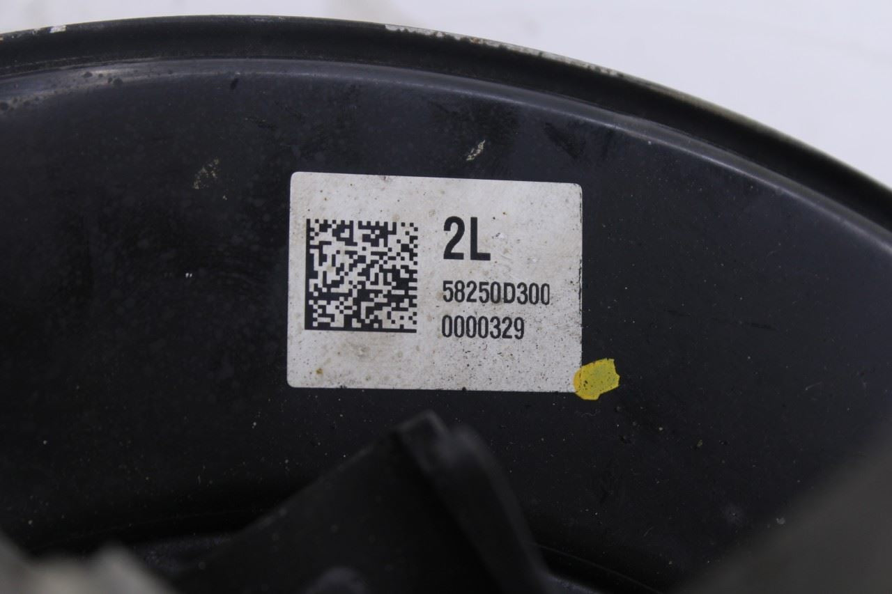 2016-2022 KIA Sportage Nightfall Rear Left Side Spindle Knuckle Hub 52710-D310011