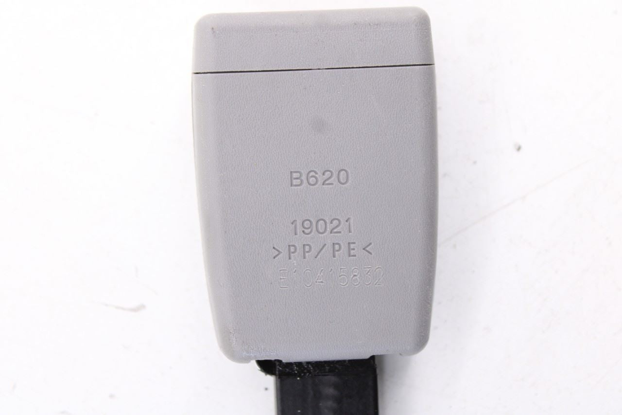 2014-2020 Toyota Sienna LE 3.5L FWD Front Passenger Right Side Seat Belt Buckle - Alshned Auto Parts