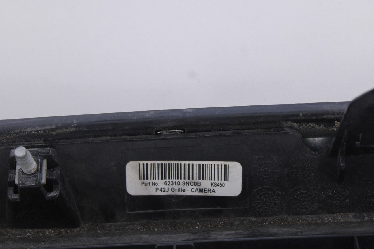 16-20 Infiniti QX60 Front Bumper Upper Radiator Grille w/ Camera Hole 623109NC0B17
