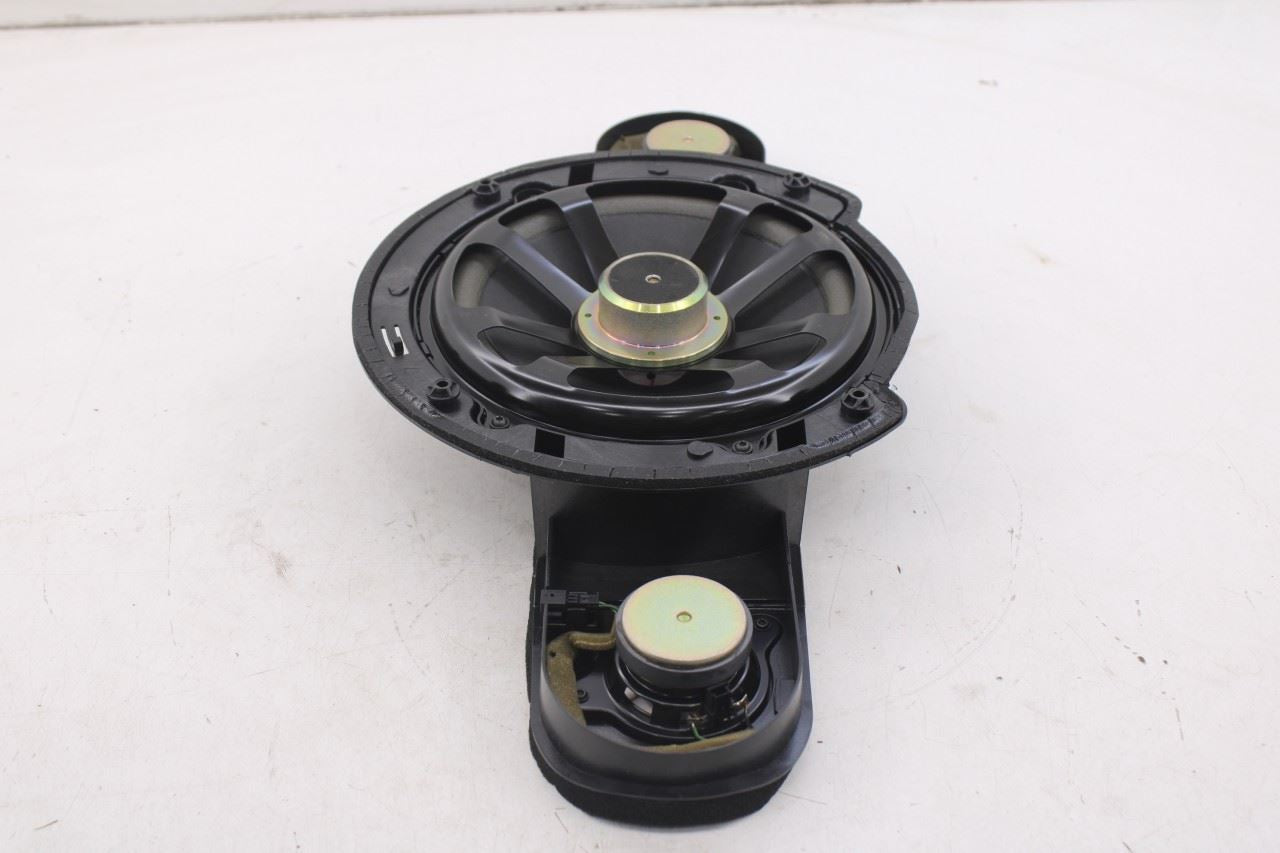 2003-2006 Mercedes-Benz E500 Rear Deck Parcel Shelf Center Speaker 21182028027