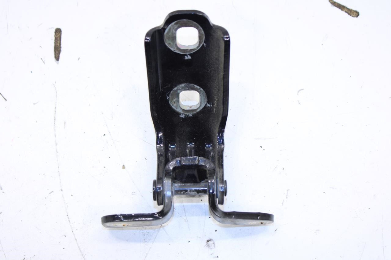 2018-24 Chevrolet Equinox LT Rear Right Door Hinge Upper and Lower Set 13590932 - Alshned Auto Parts