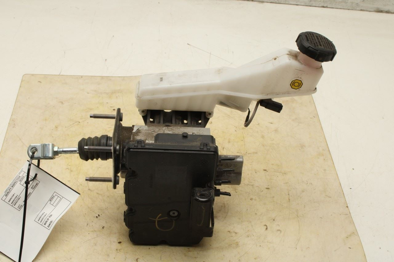 23-24 Kia Sportage Hybrid EX Integrated Master Cylinder Brake Booster ABS Module - Alshned Auto Parts