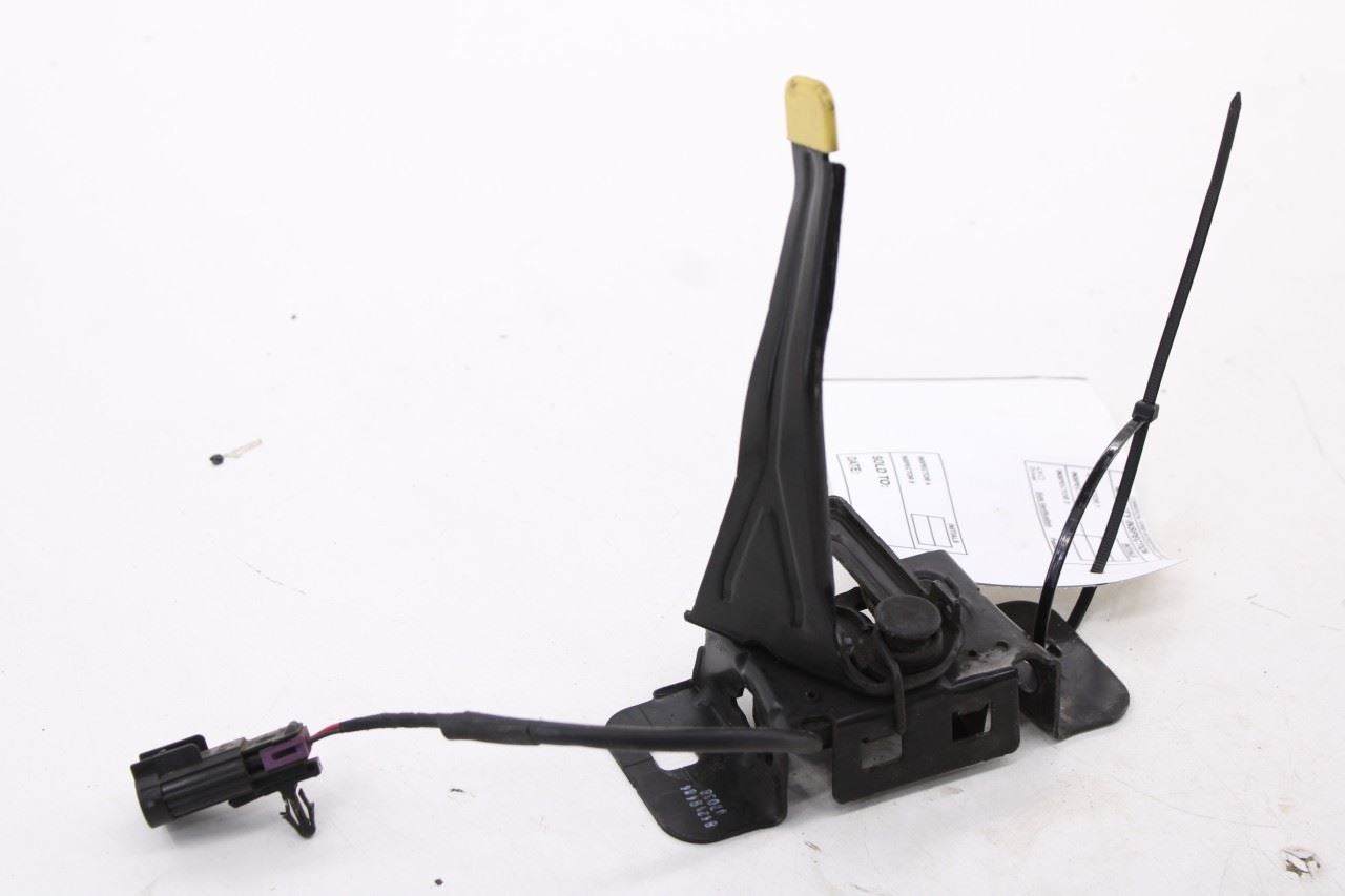 2018 Chevrolet Equinox LT Front Hood Auxiliary Latch Lock w/ Sensor 84300383 OEM - Alshned Auto Parts
