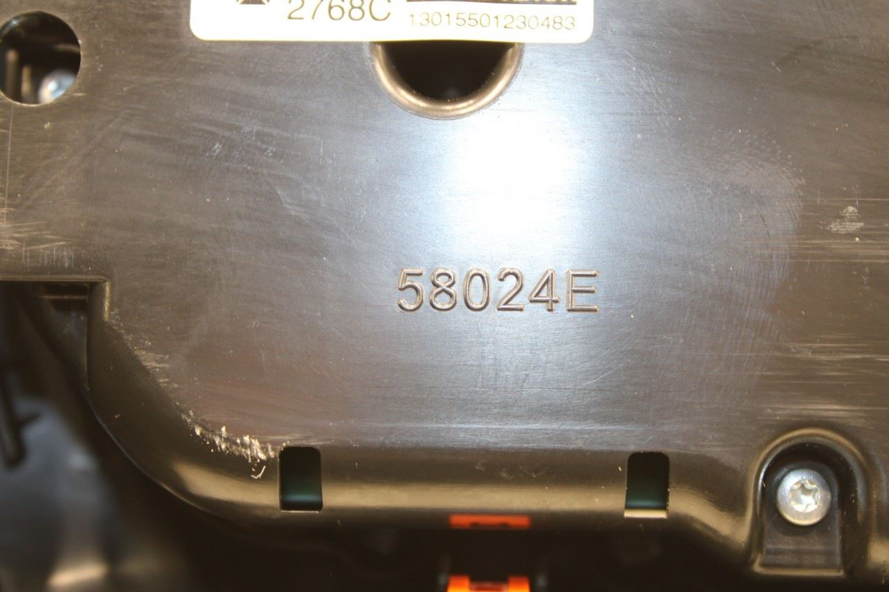 2019-2021 Jeep Cherokee Latitude Dash Faceplate Radio AC Heater Panel 68285938AD - Alshned Auto Parts