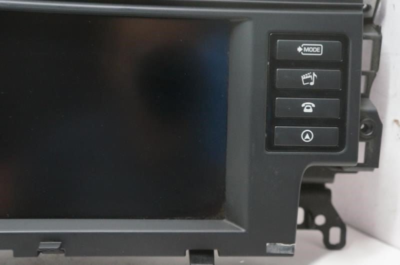 2016-2019 Land Rover Discovery Sport Navi 8.0 Display w/ Faceplate Control Panel3
