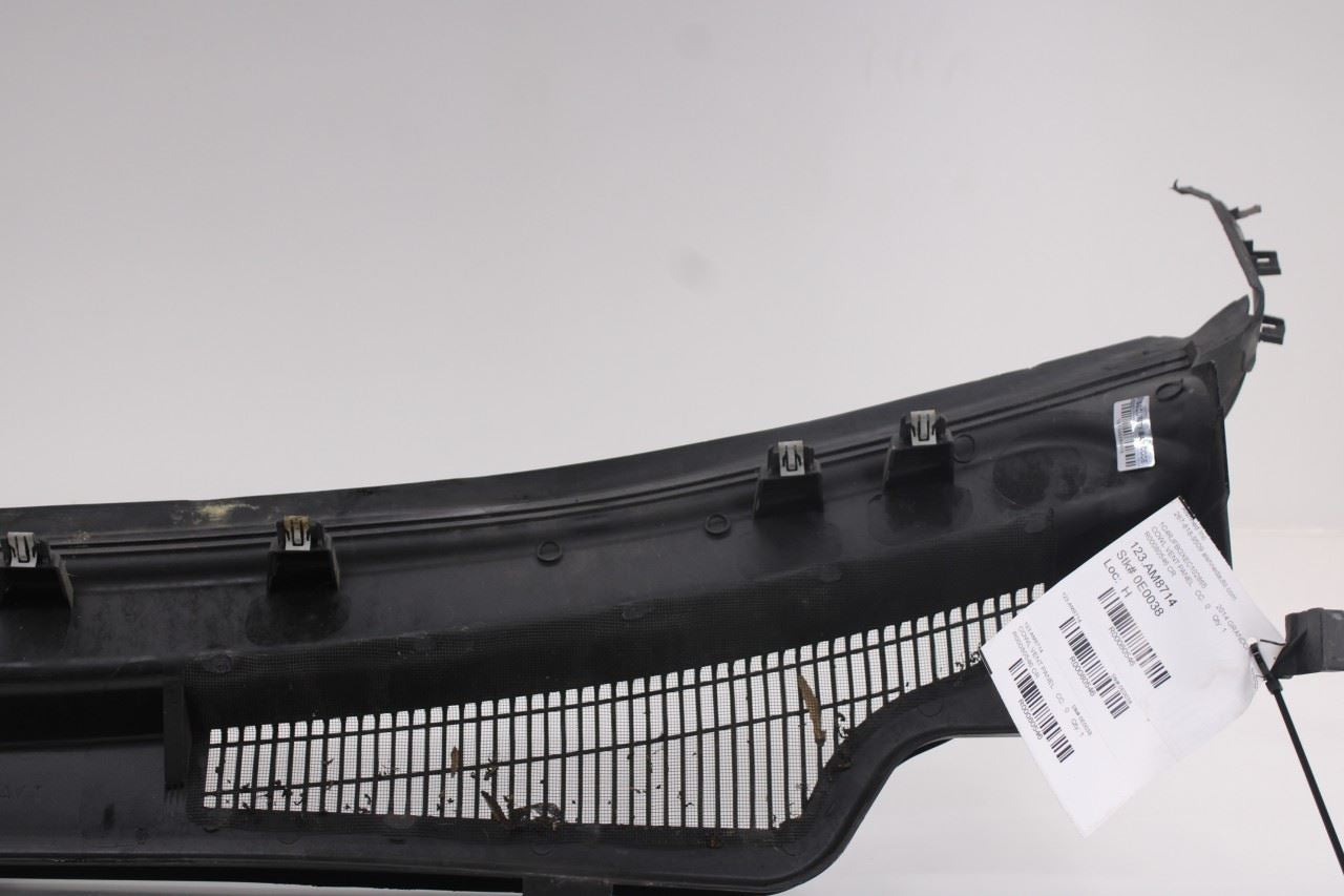 11-15 Jeep Grand Cherokee Limited Front Windshield Cowl Vent Grille Panel *ReaD*8