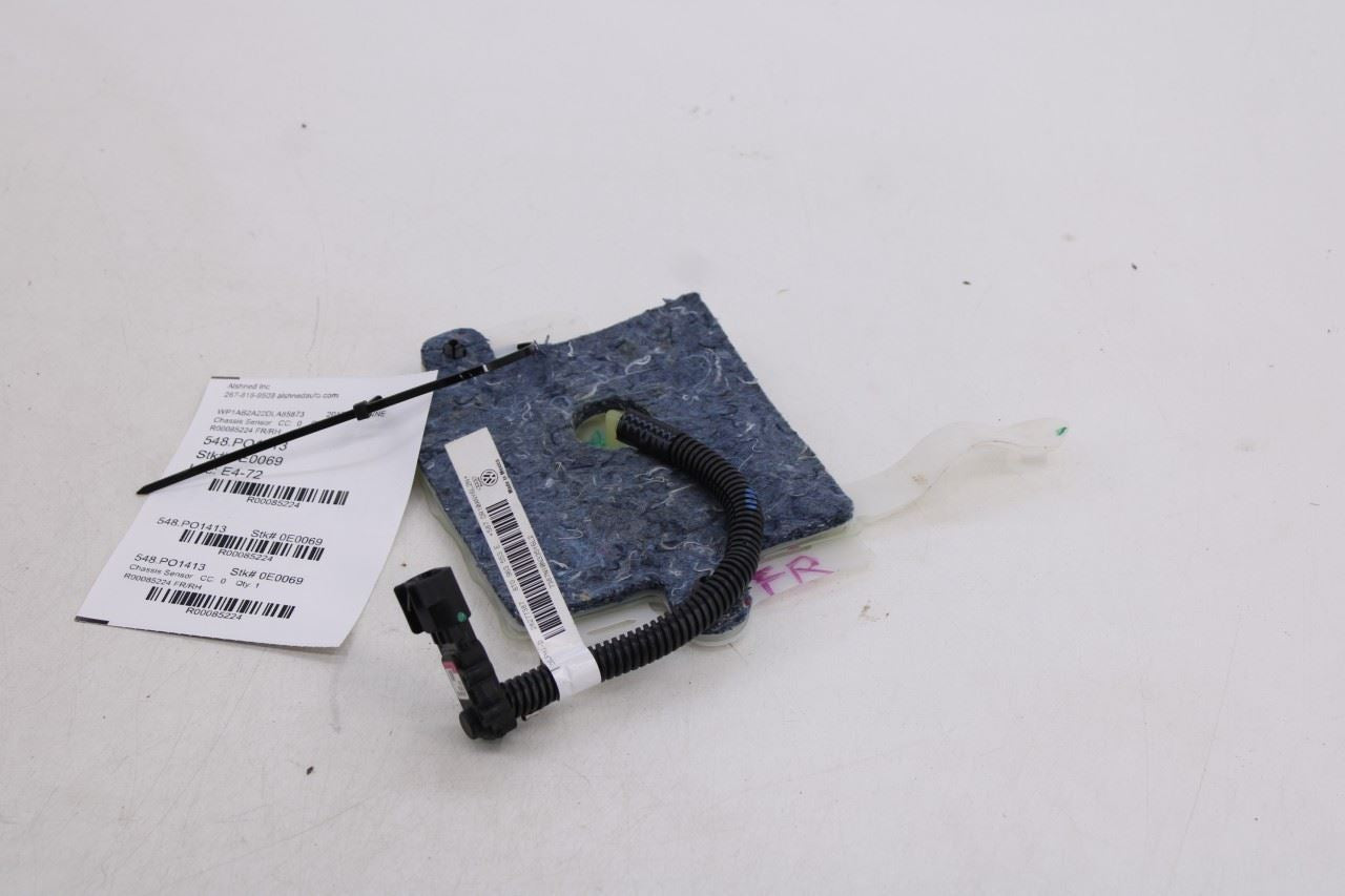 2011-18 Porsche Cayenne S Front Right Seat Occupant Detection Sensor 8T0963553E2