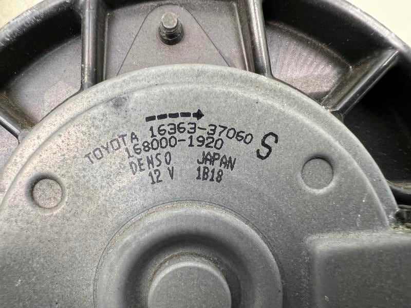 16-22 Toyota Prius 1.8L Dual Radiator Cooling Fan Motor Assy 16711-37160 *ReaD* - Alshned Auto Parts