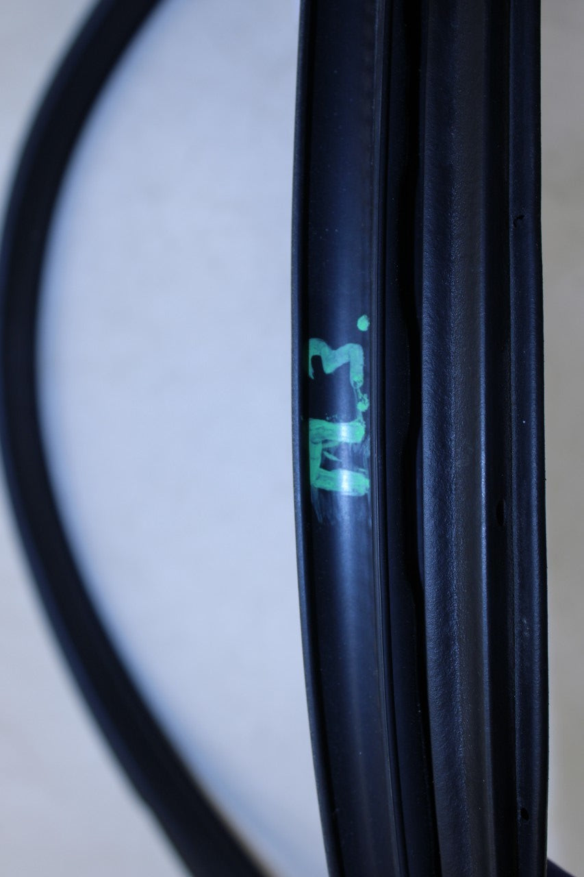 99-16 Ford F250 Lariat Crew Cab RR RH Door Weatherstrip On Body 5C3Z-2625324-AA - Alshned Auto Parts