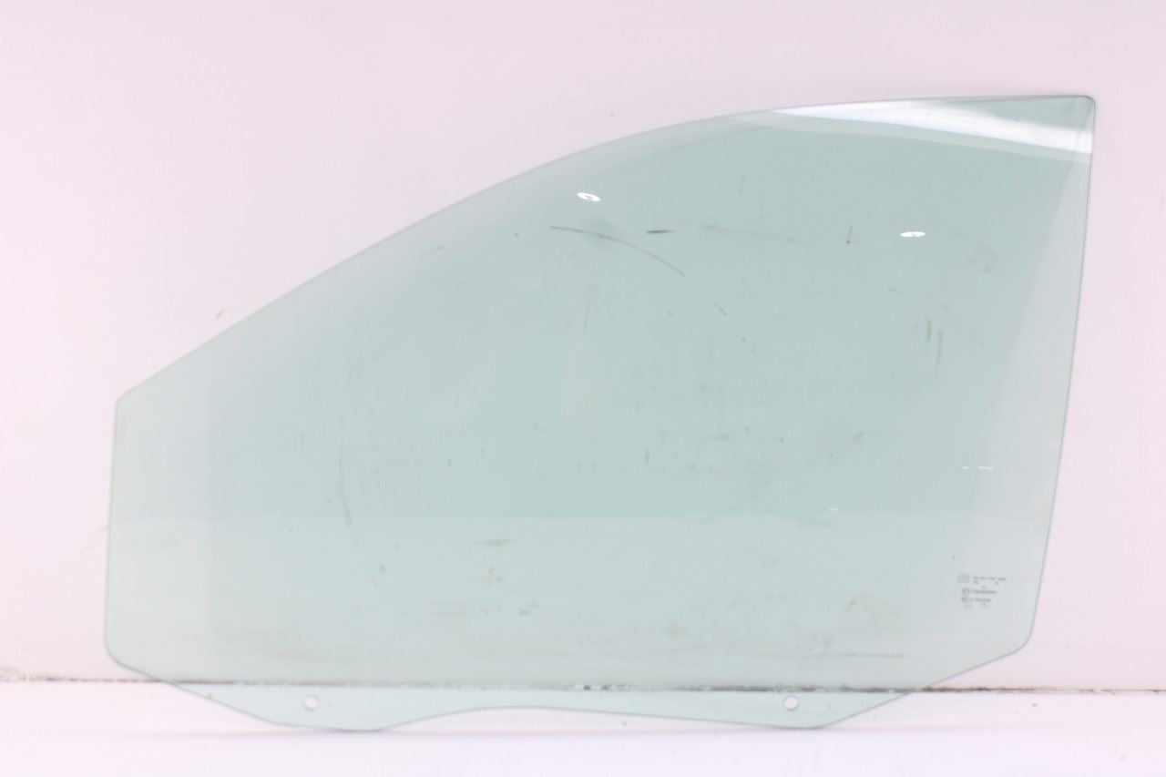 2008-2020 Dodge Grand Caravan SXT Front Left Door Window Movable Glass 4894611AB0