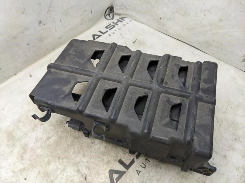 2016-2025 Nissan Versa Grade S 1.6L FWD Fuel Vapor Evaporator Emission Canister6