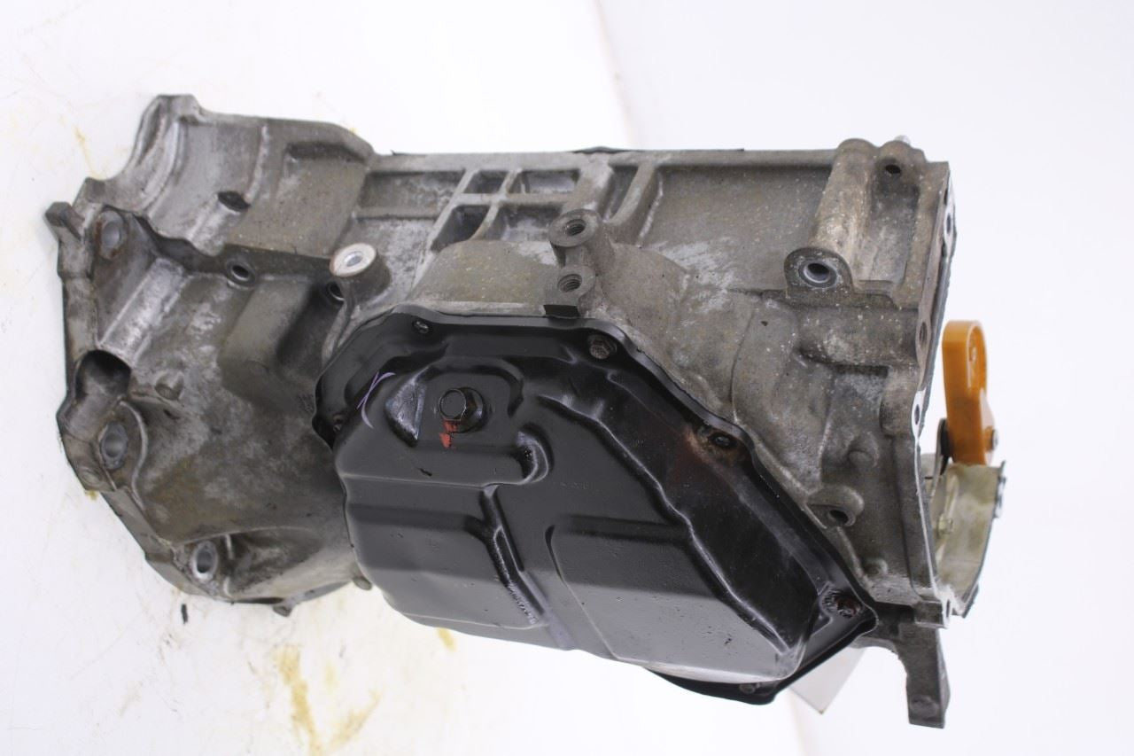 2017-19 Nissan Sentra SV 1.8L FWD Engine Upper and Lower Oil Pan 11110-3RC1A OEM13