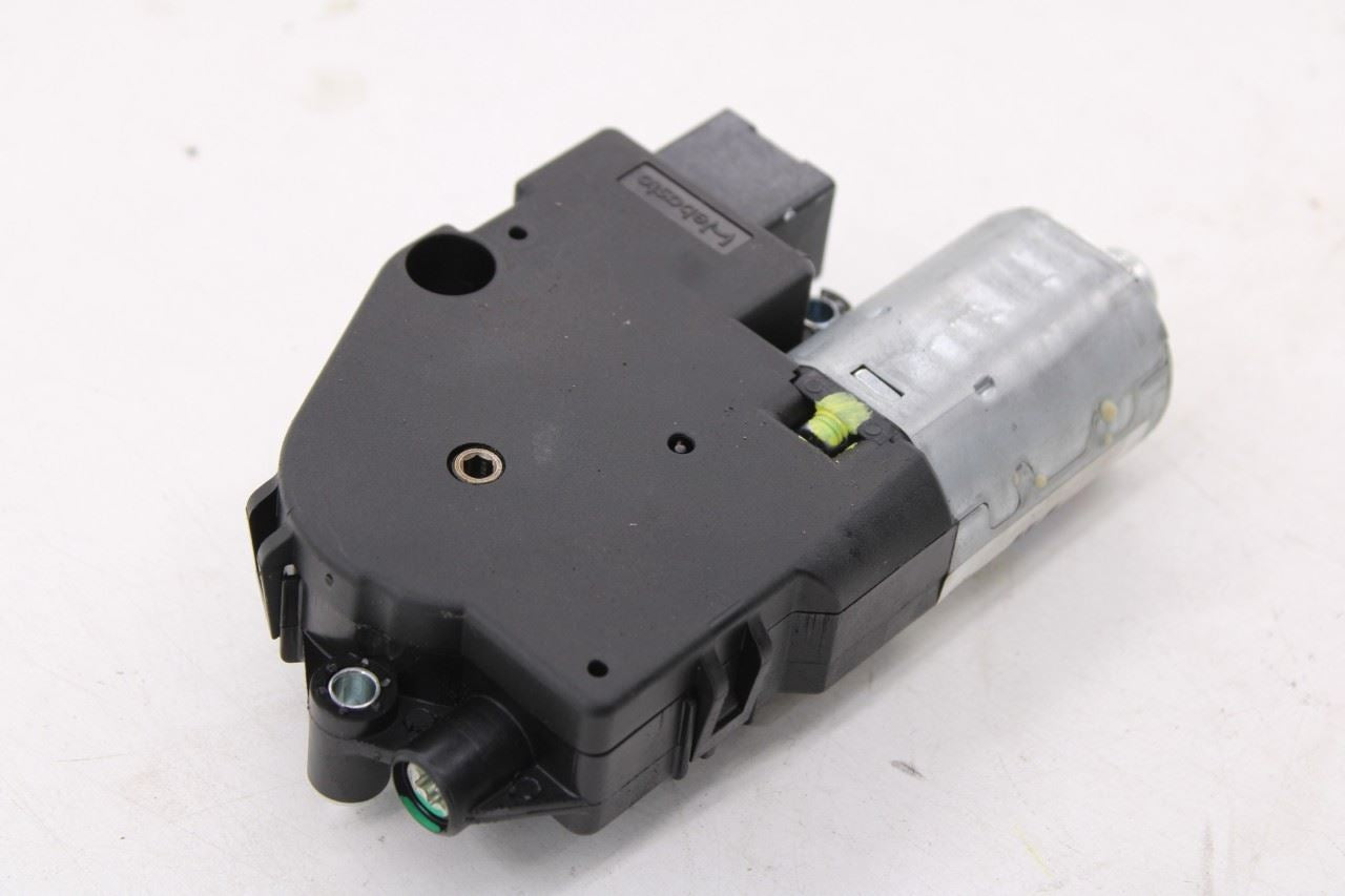 2003-2012 Land Rover Range Rover HSE Roof Sunroof Motor LR018359 OEM2