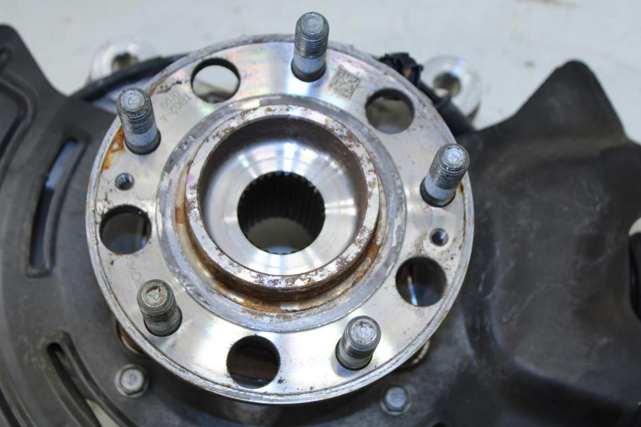 2019-2020 Hyundai Santa Fe Limited FWD Front RH Spindle Knuckle Hub 51711-S1000 - Alshned Auto Parts