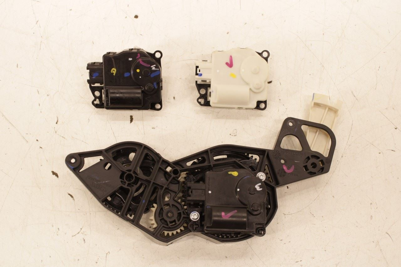 2018-22 Ford Ecosport SE HVAC Blend Door Actuator Motor Set of 3 AV11-19E616-FA - Alshned Auto Parts