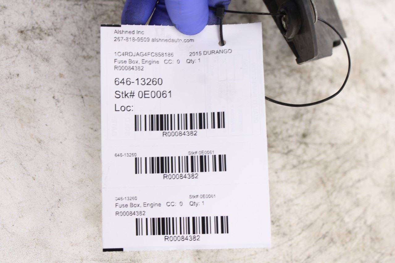 2014-15 Dodge Durango SXT 3.6L Engine Power Distribution Center Fuse Box Bracket13