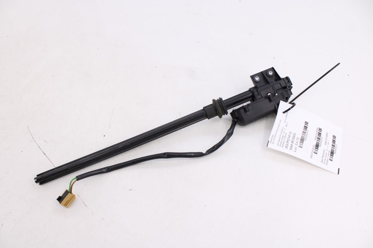 2011-18 Porsche Cayenne S Rear Right Side Door Window Glass Sun Shade Drive Unit8