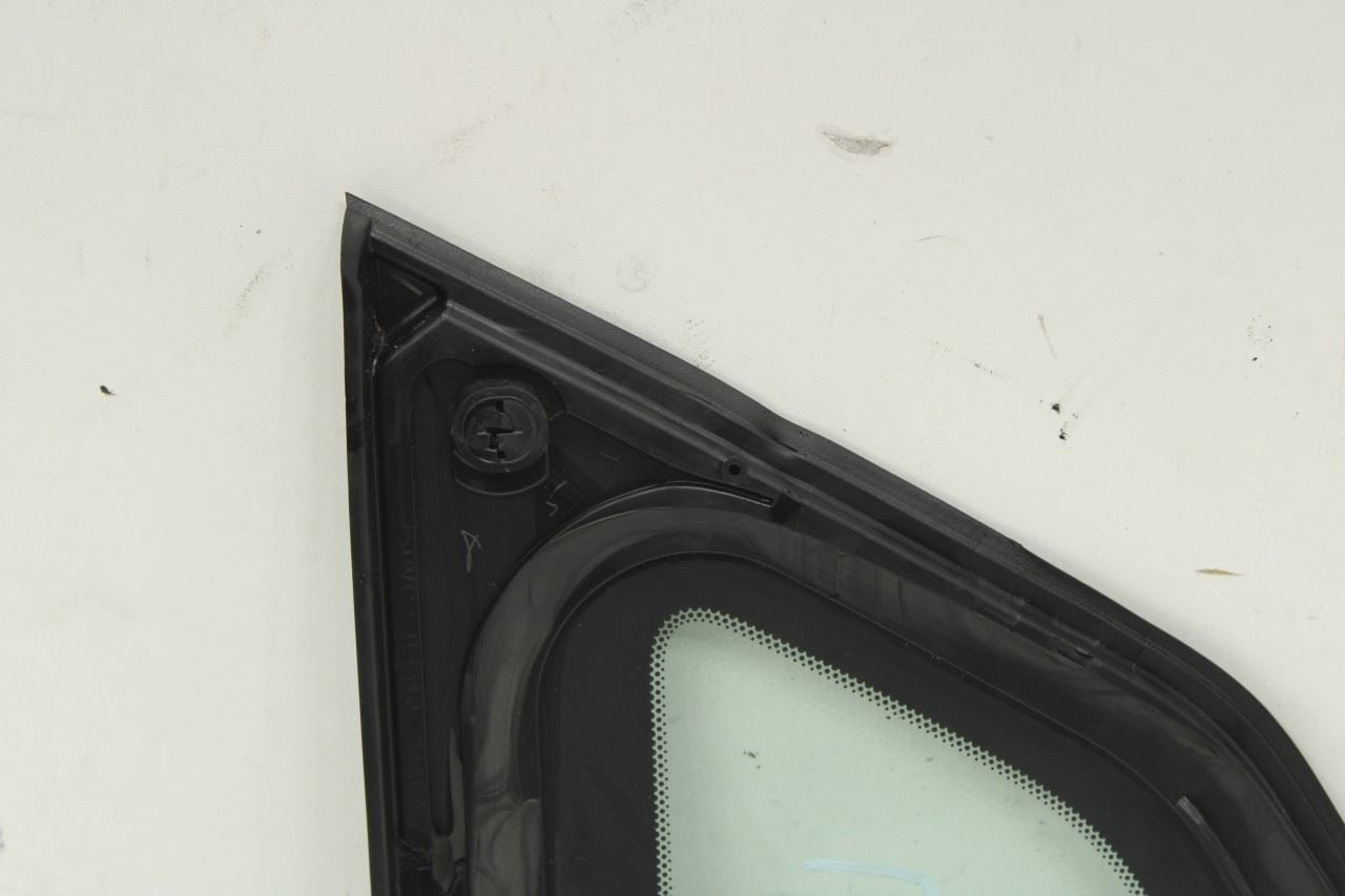 17-22 Nissan Rogue Sport SL AWD Rear Right Side Quarter Window Glass 83312-6MA0A - Alshned Auto Parts
