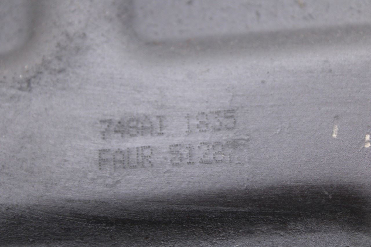 2013-25 Dodge Durango SXT 3.6L Rear Right Side Exhaust System Muffler 68276627AE11