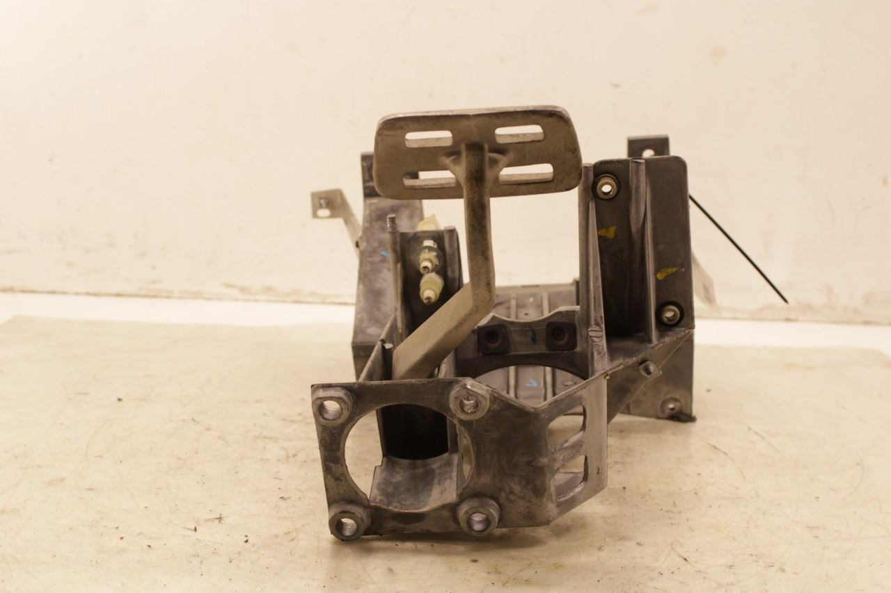 1997-2013 Chevrolet Corvette 5.7L Brake Pedal w/ Bracket and Stop Light Switch - Alshned Auto Parts