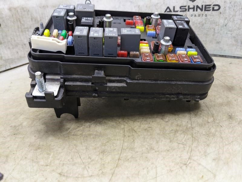 2015-2016 Chevrolet Equinox Fuse Box Relay Power Distribution Block 23325532 OEM - Alshned Auto Parts