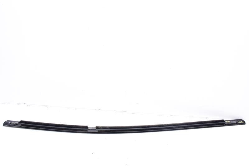 2024-2025 Chevrolet Trax Rear Left Door Window Outer Belt Molding 42808015 OEM - Alshned Auto Parts