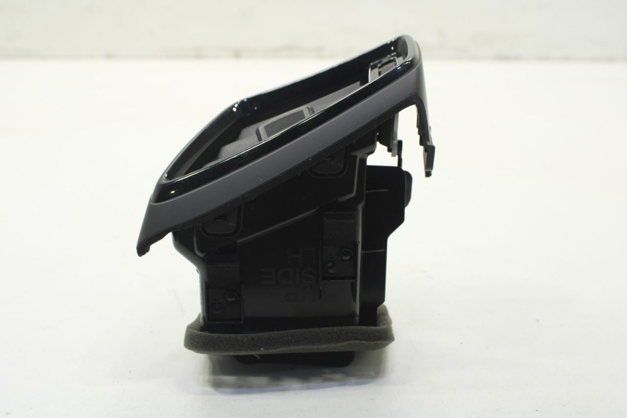 21-22 Nissan Rogue Sport SL AWD Front RH and LH Dash Outer Air Vent 68760-6MG0A - Alshned Auto Parts