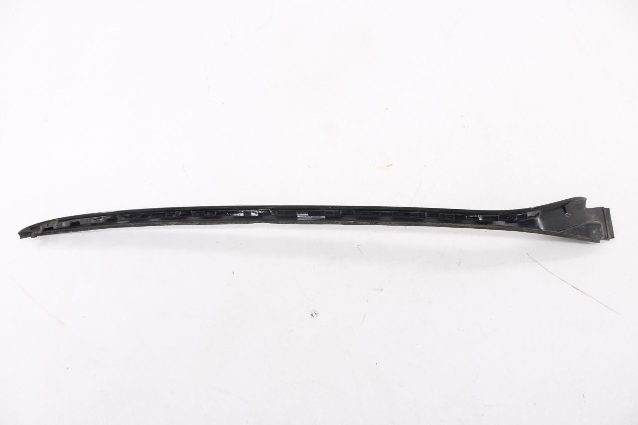 2019-23 Hyundai Santa Fe SEL Front Right Side Windshield A-Pillar Reveal Molding9