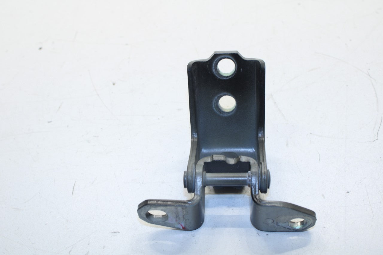 2018-2025 Mitsubishi Eclipse Cross ES Front Left Door Hinge Upper and Lower Pair - Alshned Auto Parts