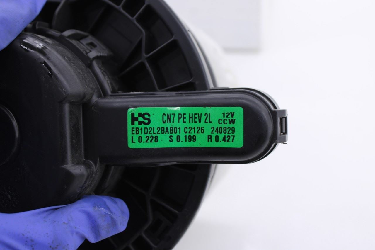2021-2025 Hyundai Elantra SE 2.0L HVAC AC Blower Fan Motor 97113-AAAB0 OEM *ReaD1
