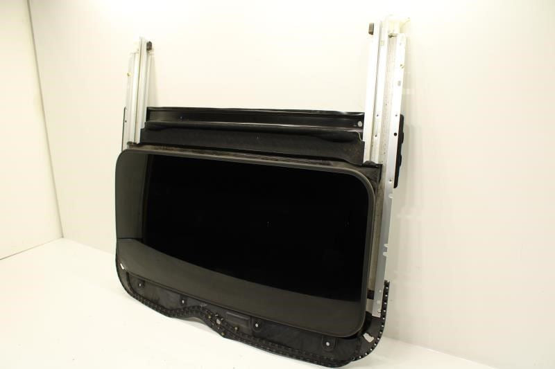 2014-2020 Infiniti QX60 Sunroof Frame w Window Glass 91306-3JA2A OEM - Alshned Auto Parts