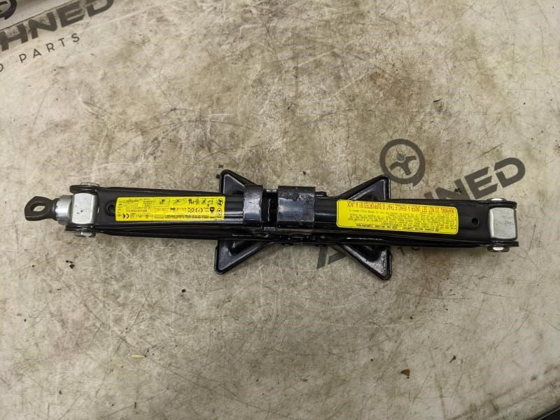 2009-2015 Hyundai Tucson Scissor Lifting Jack 09110-2S100 OEM6