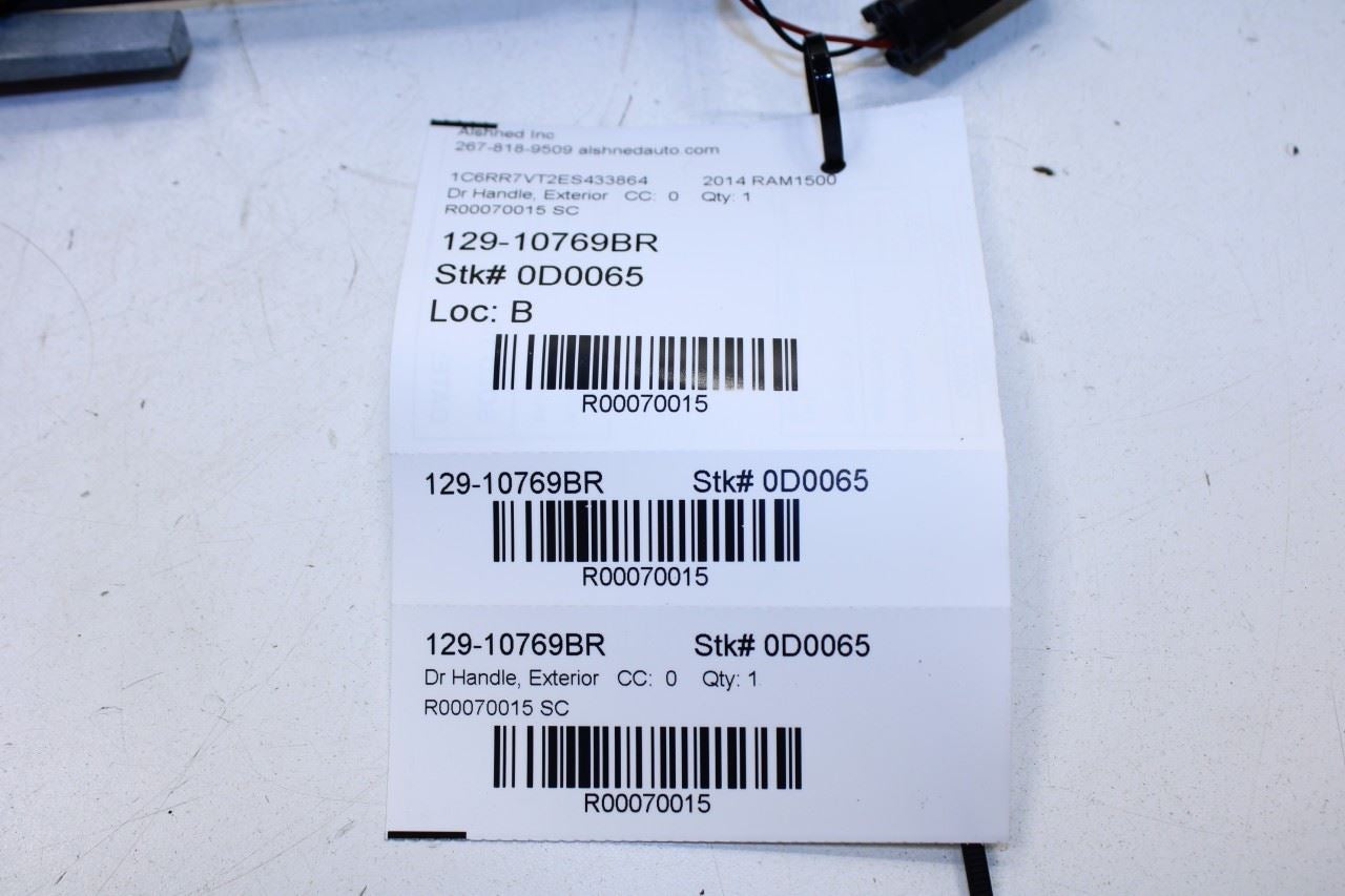 13-15 Ram 1500 Laramie Crew Cab Front Door Passenger Right Side Exterior Handle - Alshned Auto Parts
