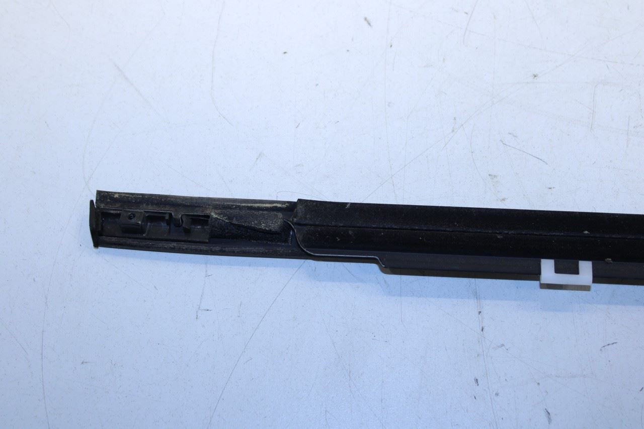 2016-20 Hyundai Elantra Front Left Door Run Channel w/ Belt Molding Weatherstrip - Alshned Auto Parts