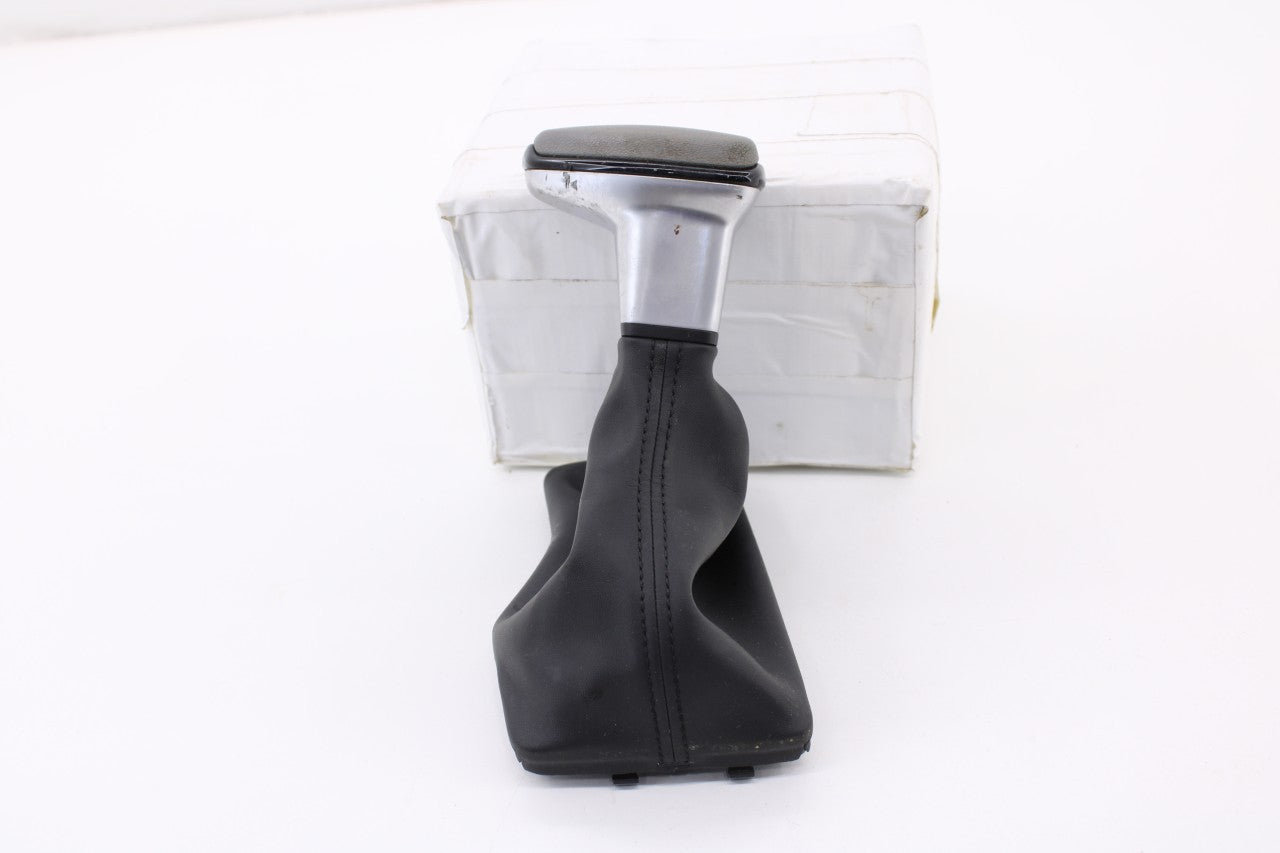 21-25 Hyundai Elantra SE Automatic Transmission Gear Shifter Lever Knob w/ Boot - Alshned Auto Parts