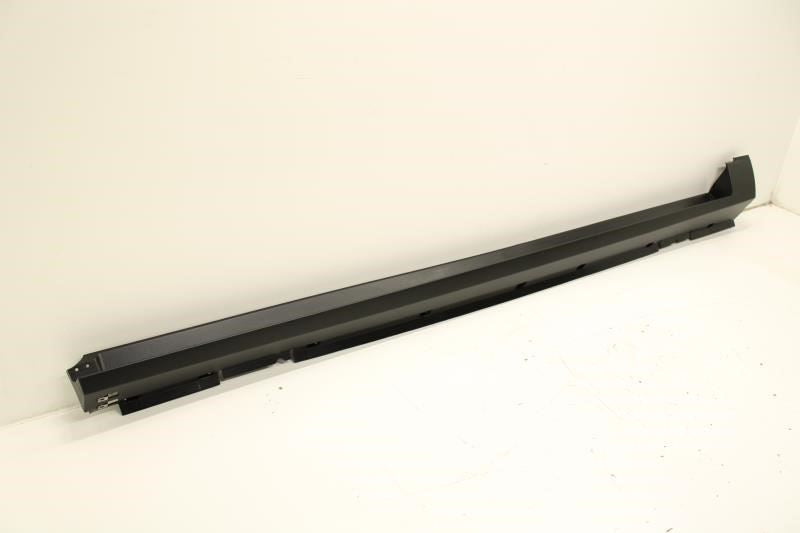 2024-2025 Chevrolet Trax Right Passenger Side Rocker Panel Molding 42865650 OEM - Alshned Auto Parts