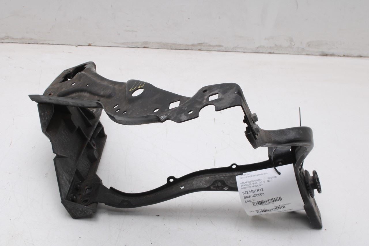 10-13 Mercedes-Benz E350 4Matic Front Right Headlight Support Bracket Frame Set - Alshned Auto Parts