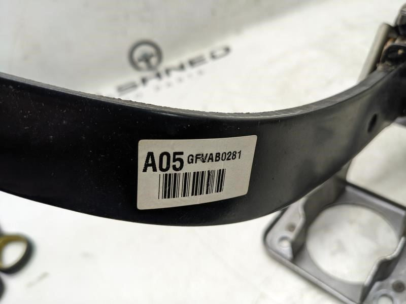 09-13 Kia Soul+ GL 2.0L Brake Pedal w/ Bracket and Stop Light Switch 32810-2K5007