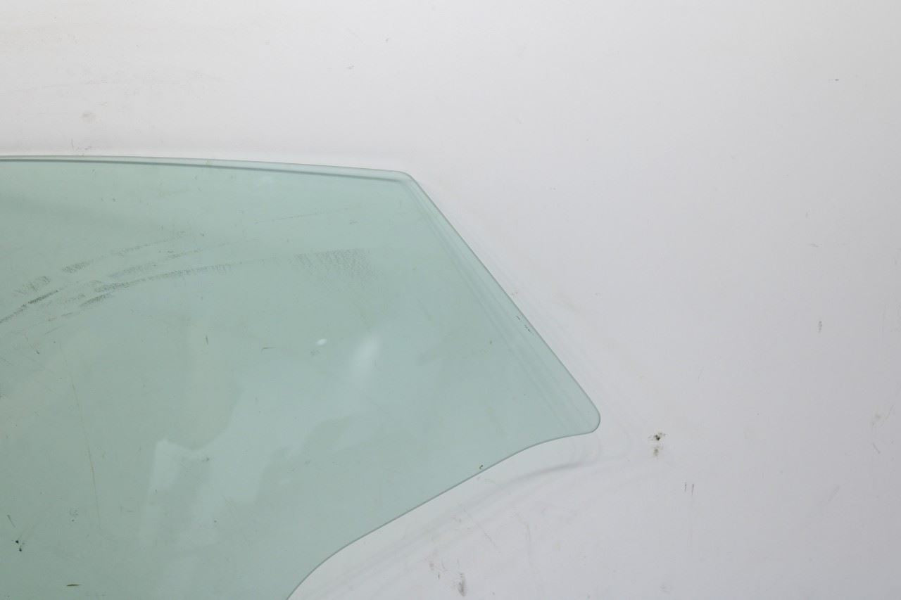 2017-2022 Nissan Rogue Sport SL AWD Front Right Passenger Side Door Window Glass - Alshned Auto Parts