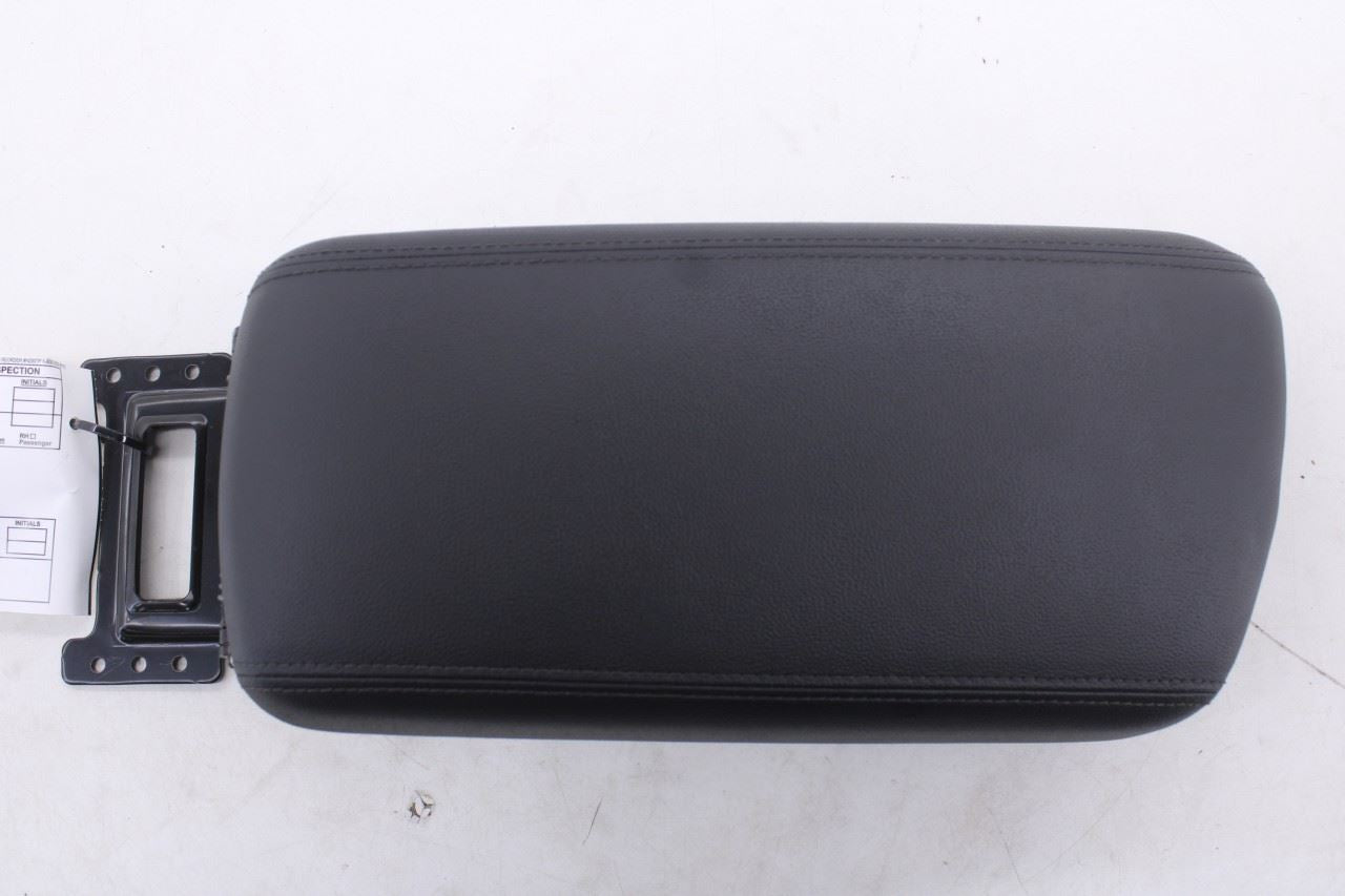 2016-2018 KIA Optima EX Center Floor Console Armrest Storage Lid 84660D5000FJ4 - Alshned Auto Parts