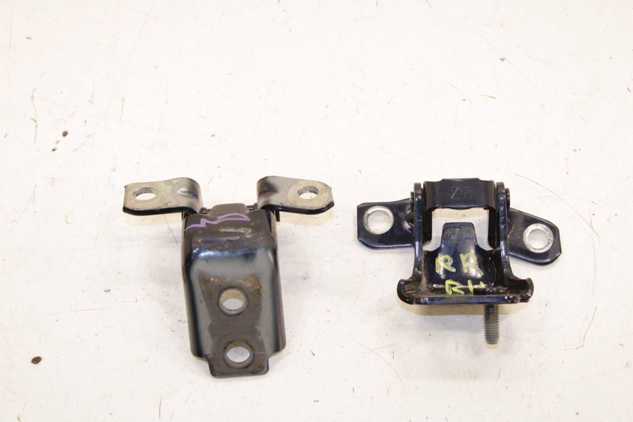 20-25 Mazda CX-30 2.5 S Rear Right Door Hinge Upper and Lower Pair KD53-72-210A - Alshned Auto Parts