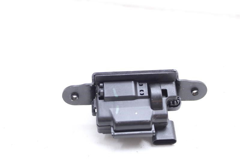 2015-2017 Jeep Renegade Tailgate Liftgate Lock Latch Actuator 68271921AA OEM - Alshned Auto Parts