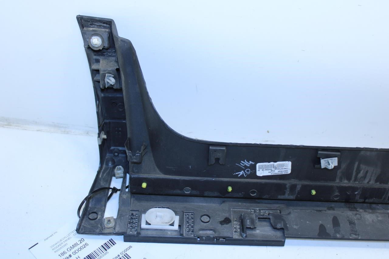 18-2024 Chevrolet Equinox LT Left Rocker Skirt Panel Guard Molding 84713653 OEM - Alshned Auto Parts