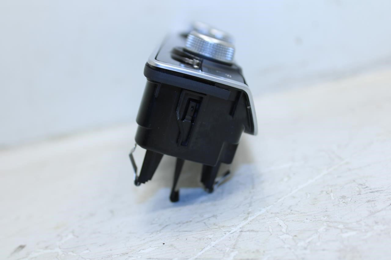 2020-24 Audi Q3 S Line AC Heater Temperature Climate Control 83A-820-043-AA OEM - Alshned Auto Parts